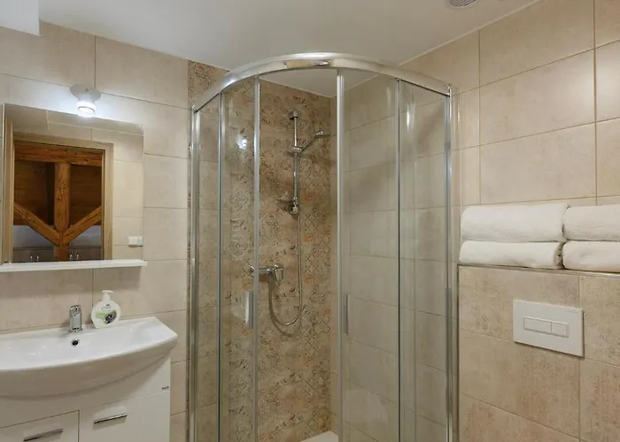 Mezivodí 3* Kycera